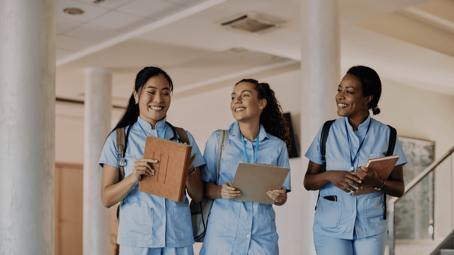 Alternatief voor zzp in de zorg: vast contract of flexibel werken via Medewerkersindezorg