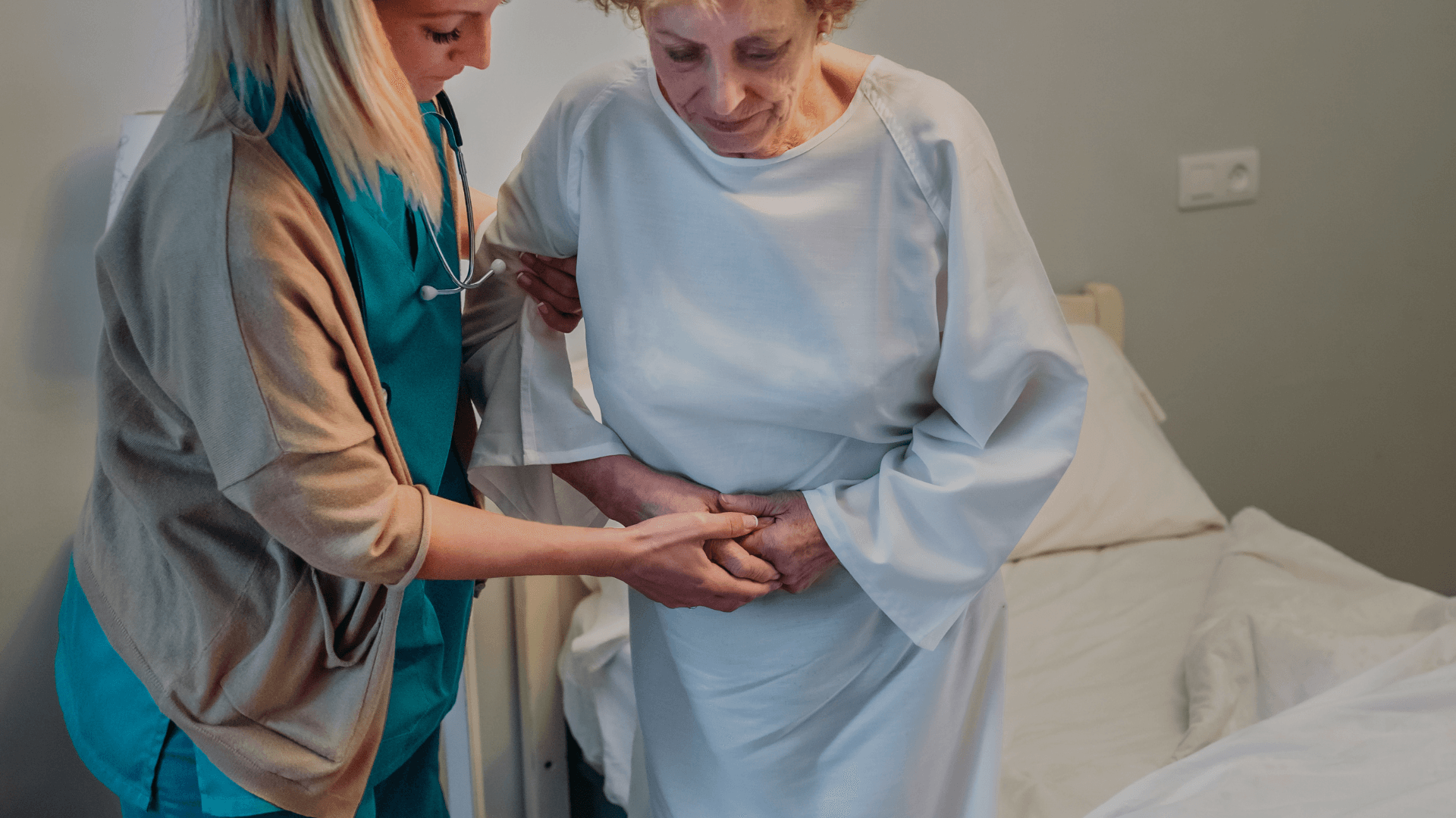 Wat zijn ADL-handelingen in de zorg: dit moet je weten