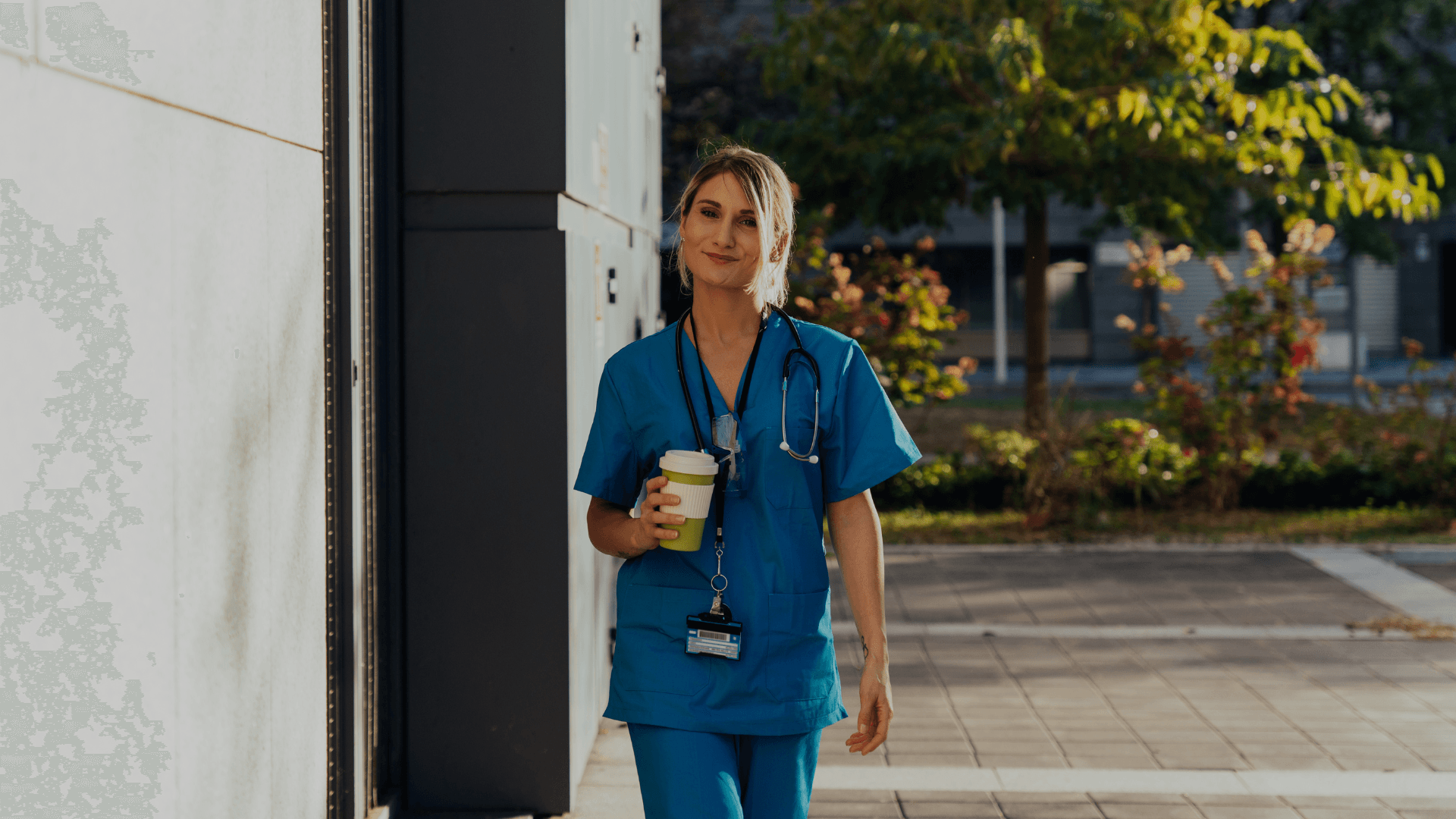 Schijnzelfstandigheid in de zorg: wat betekent het en hoe voorkom je problemen in 2026?